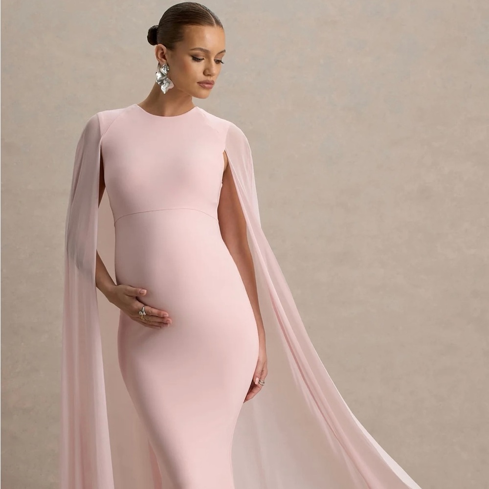 Club L London Elegant Pink Maternity Gown with Cape